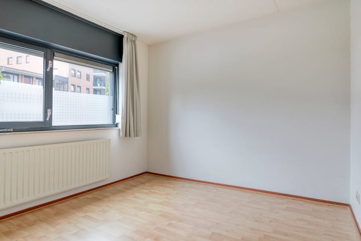 Foto 18 van Sara Burgerhartstraat 25