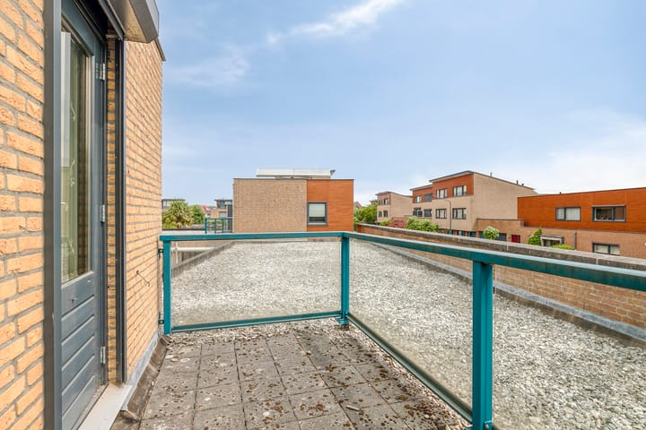 Foto 22 van Sara Burgerhartstraat 25