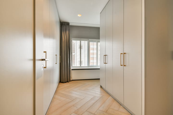 Photo 14 of Struisenburgstraat 48-C