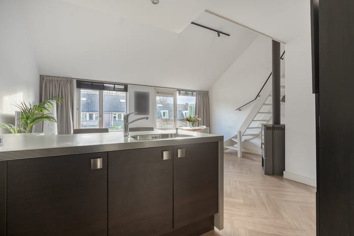 Photo 20 of Lambert van Noortstraat 25