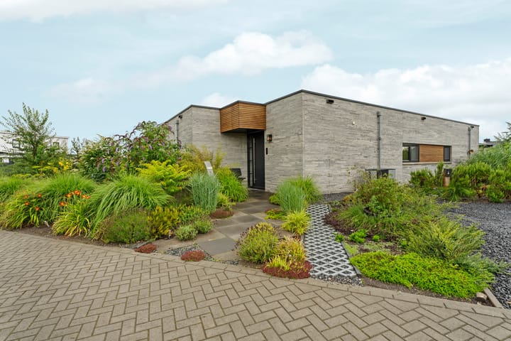 Foto 13 van Michael Faradaystraat 74