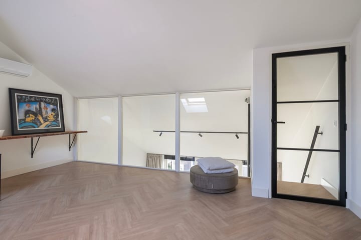 Photo 32 of Lambert van Noortstraat 25