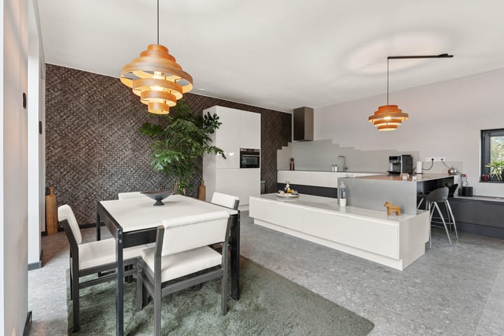 Foto 20 van Michael Faradaystraat 74