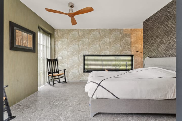 Foto 28 van Michael Faradaystraat 74