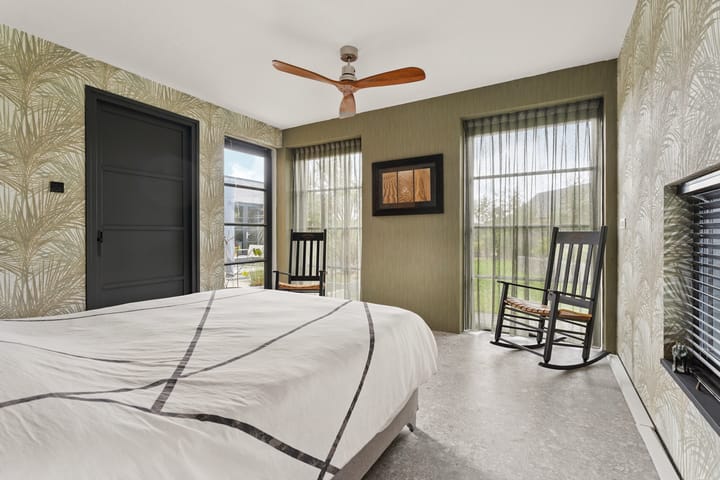 Foto 32 van Michael Faradaystraat 74