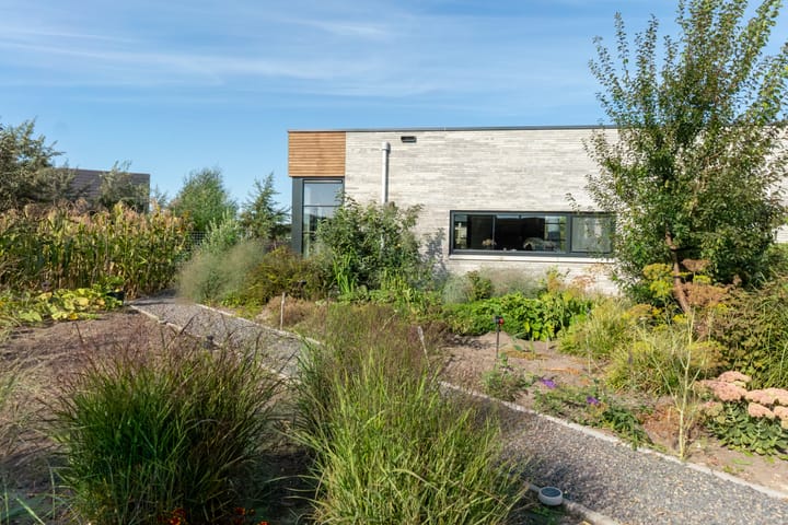 Foto 54 van Michael Faradaystraat 74