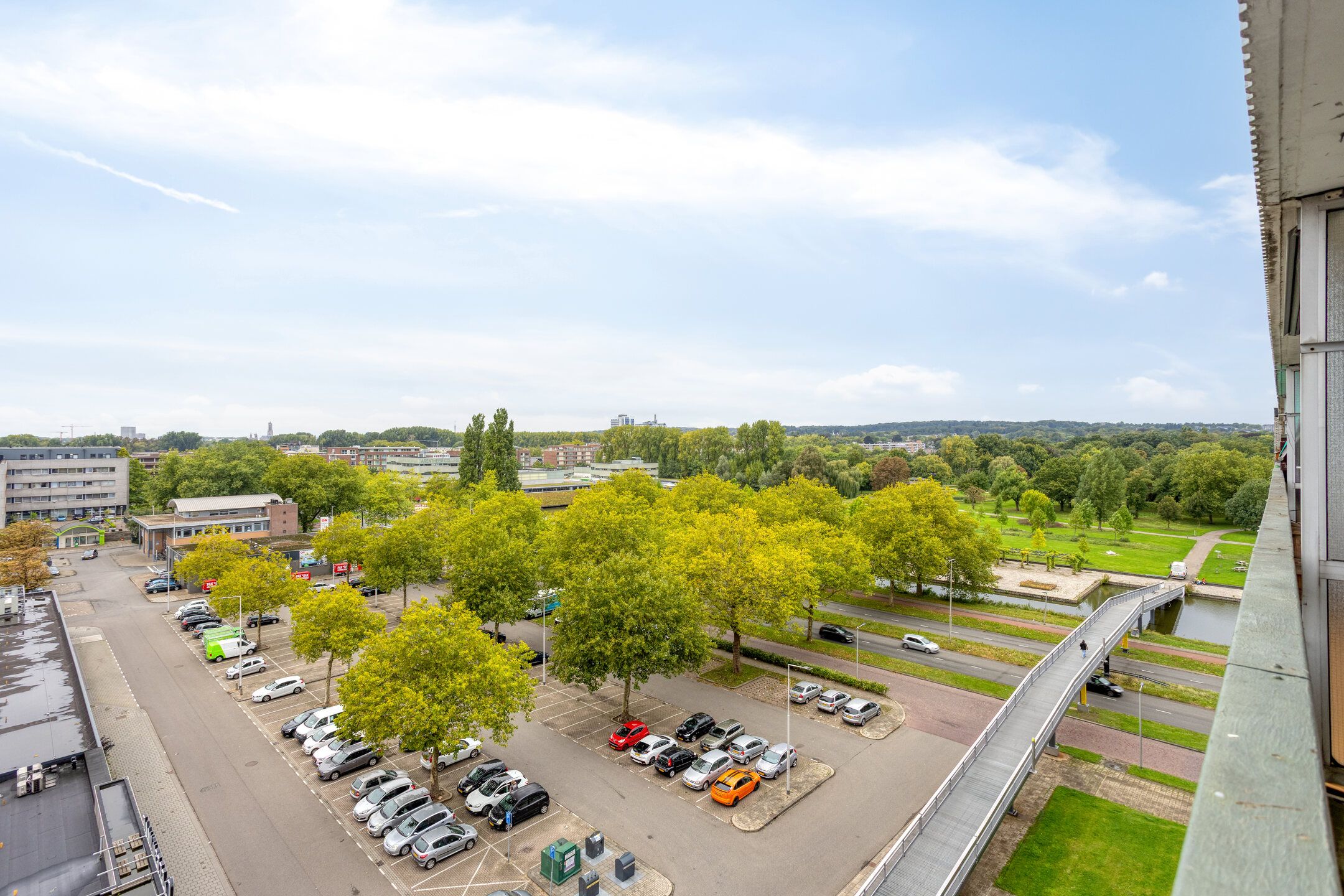 Foto 18 van Cloekplein 136