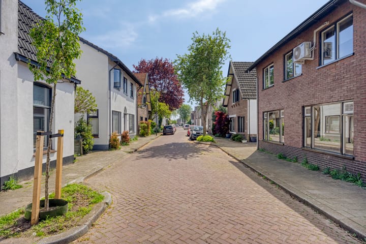 Foto 45 van Bartelsweg 47