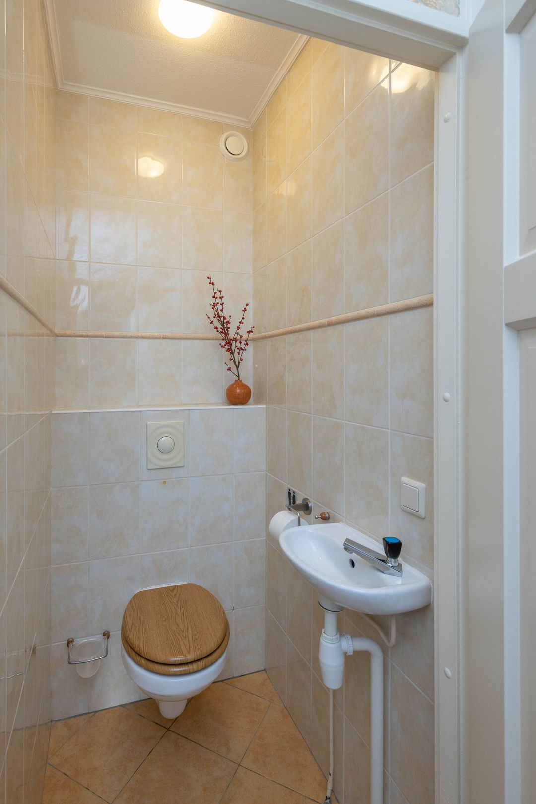 Photo 13 of Godfried Bomansstraat 28