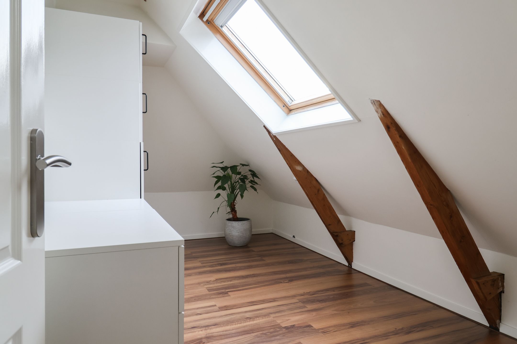 Foto 36 van Huizumerlaan 49