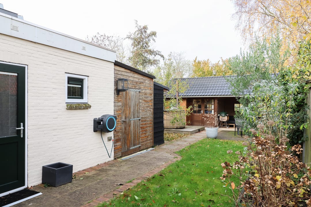 Foto 43 van Huizumerlaan 49