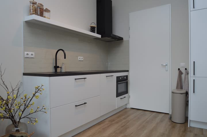 Foto 6 van Albert Schweitzerstraat 65