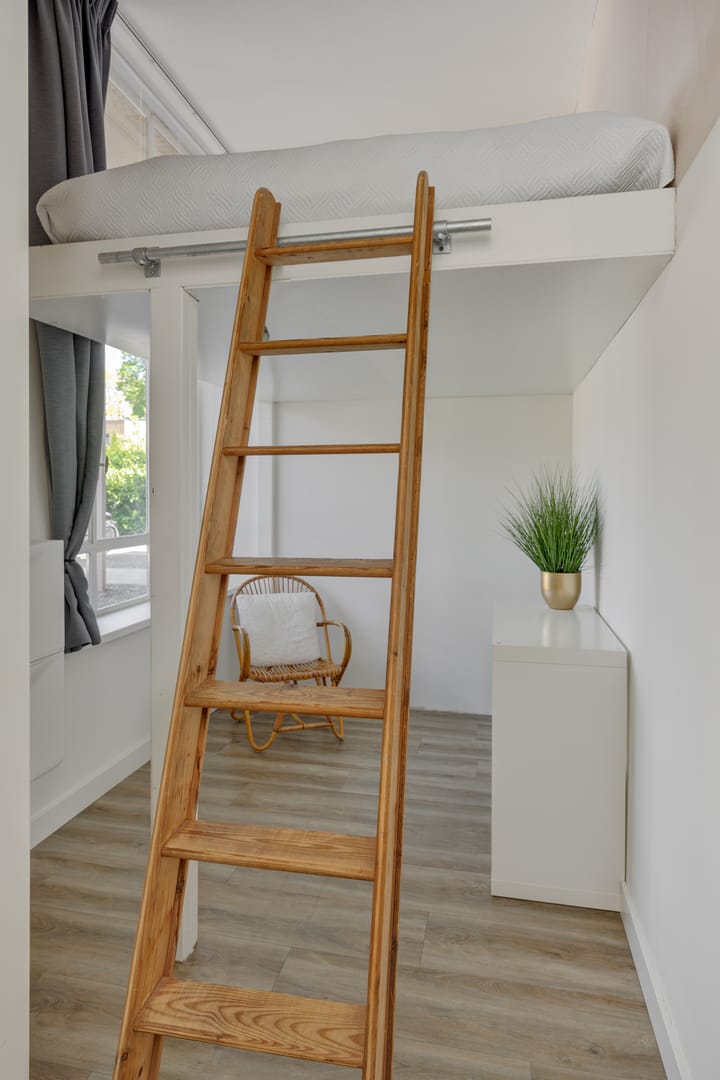 Foto 12 van Albert Schweitzerstraat 65