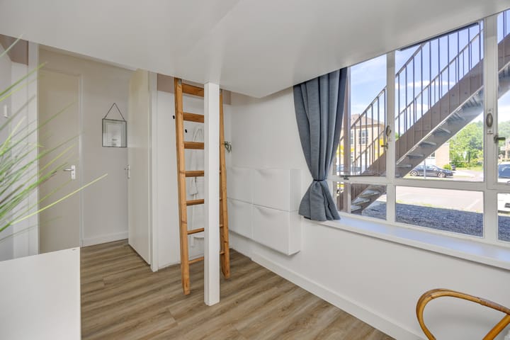 Foto 14 van Albert Schweitzerstraat 65