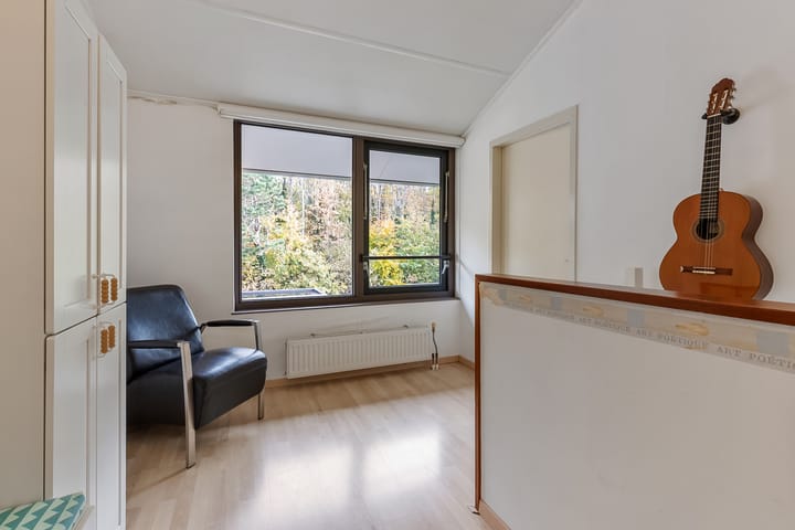 Foto 19 van Januaristraat 76