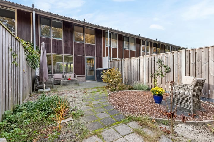 Foto 22 van Januaristraat 76