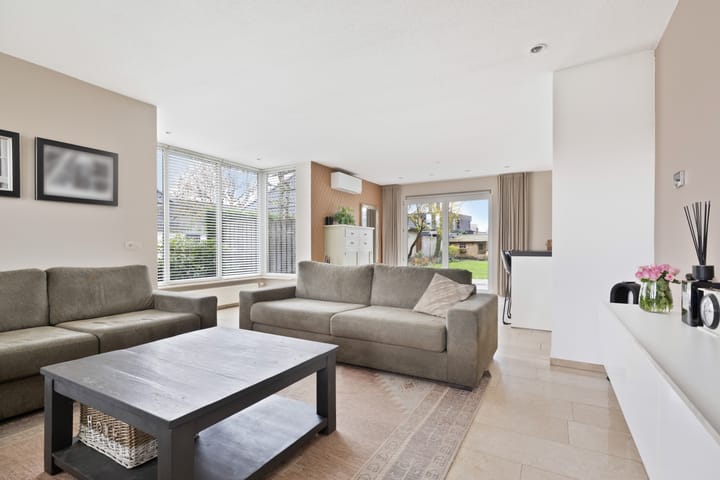 Foto 12 van Maasstraat 22