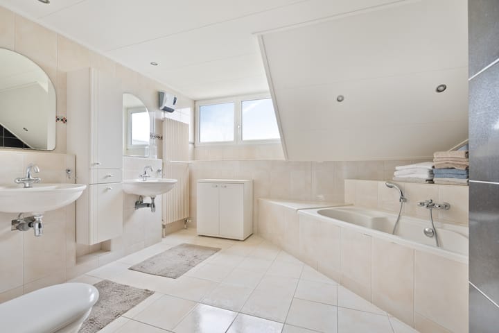 Foto 37 van Maasstraat 22