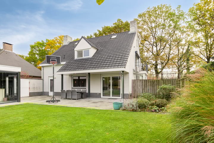 Foto 57 van Maasstraat 22