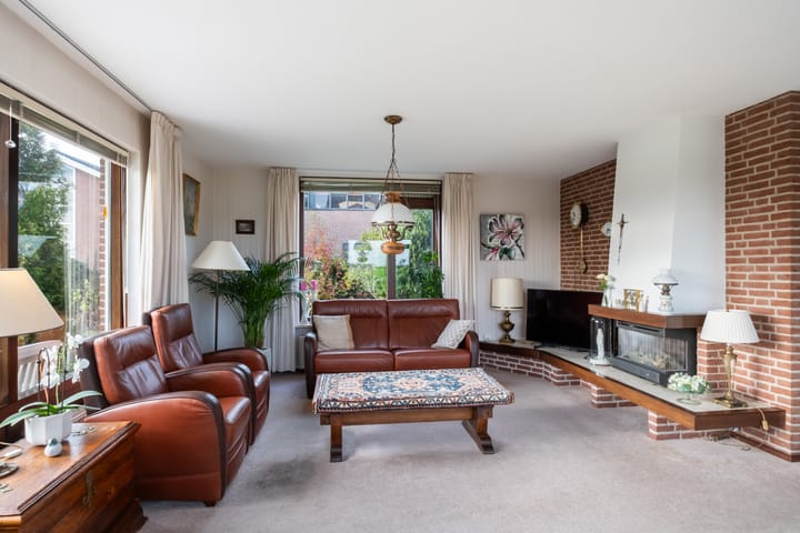 Foto 7 van Van Teylingenweg 127