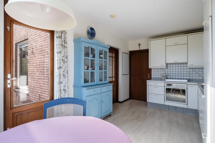 Foto 14 van Van Teylingenweg 127