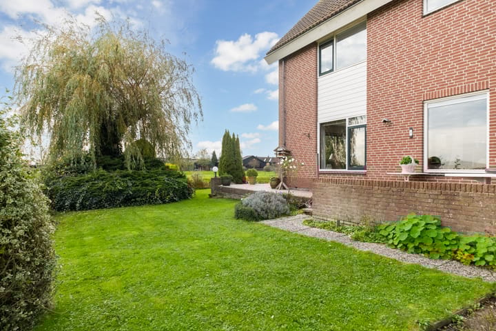 Foto 16 van Van Teylingenweg 127