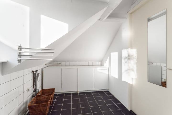 Photo 22 of Jansbinnensingel 12-3