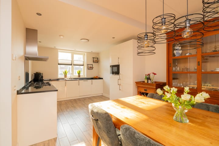 Photo 14 of Leifruit 5