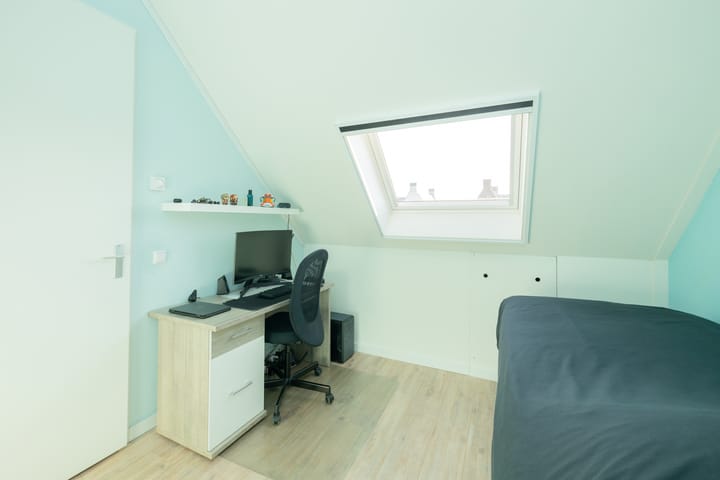 Photo 33 of Leifruit 5