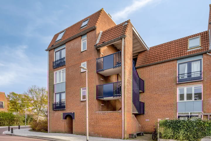 Photo 1 of Hekbootkade 12