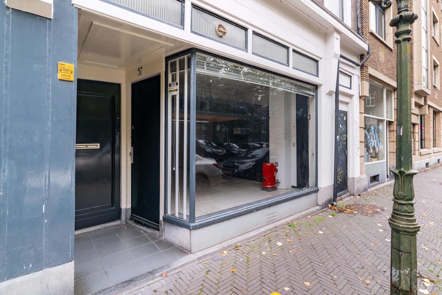 View photo 4 of Varkenmarkt 37