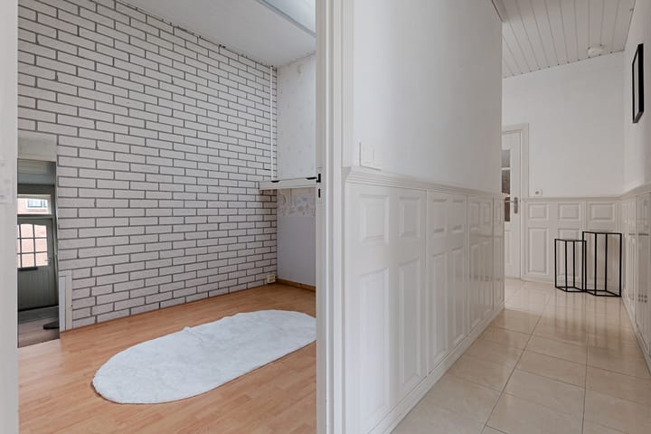 Photo 14 of Hoofdweg 23