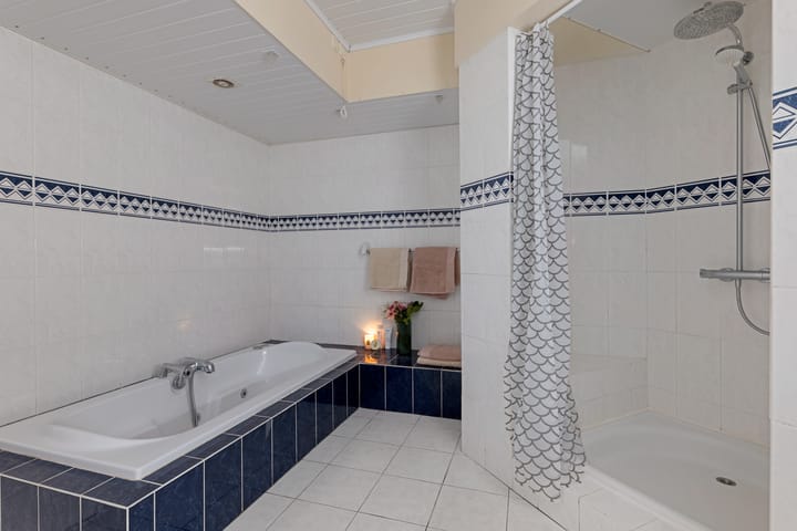 Photo 19 of Hoofdweg 23