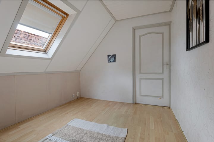 Photo 34 of Hoofdweg 23