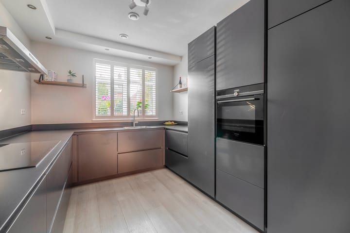 Photo 3 of Fortuinlaan 96