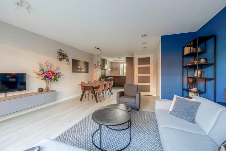 Photo 11 of Fortuinlaan 96