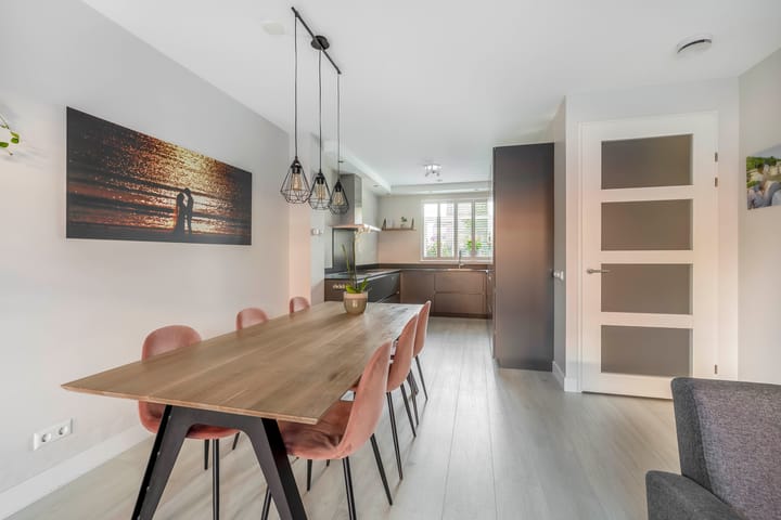 Photo 12 of Fortuinlaan 96