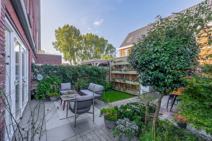 Photo 33 of Fortuinlaan 96