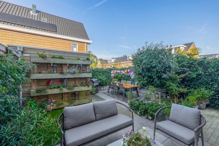 Photo 34 of Fortuinlaan 96