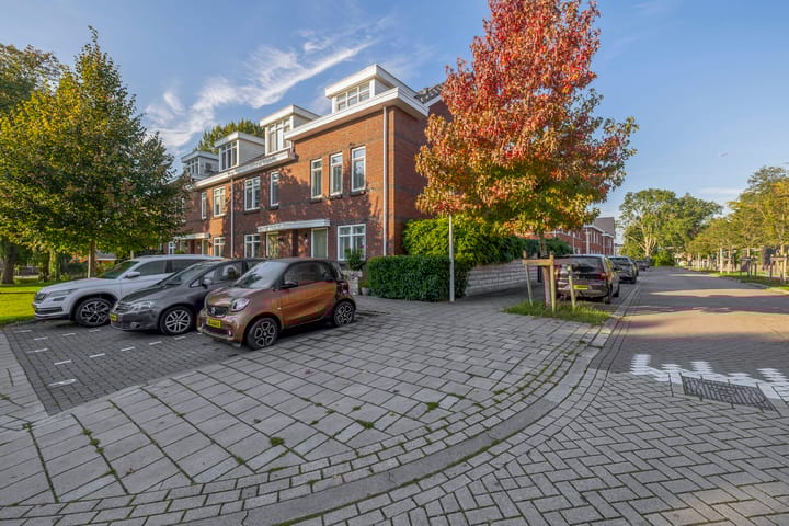 Photo 39 of Fortuinlaan 96