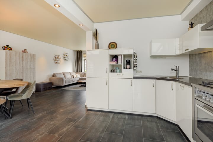 Photo 11 of Ortstraat 24