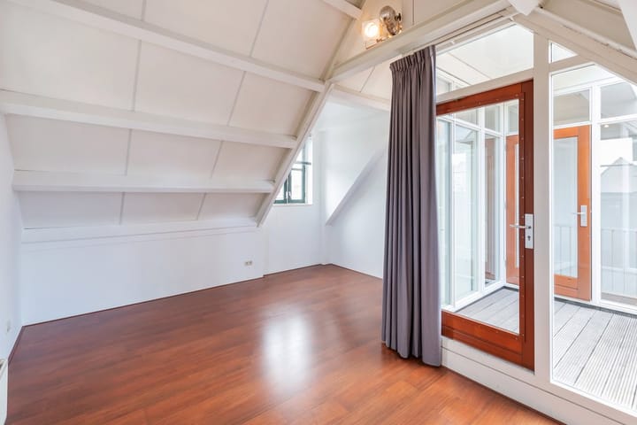 Foto 31 van Uilebomen 31-A