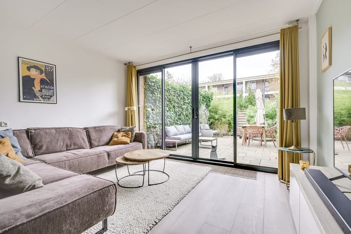 Photo 11 of Piet Heinlaan 98