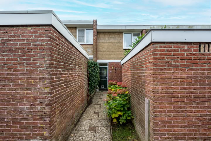 Photo 28 of Piet Heinlaan 98