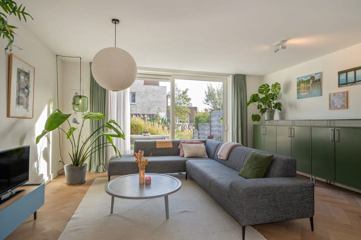 Photo 2 of Laan van Bentvelsen 25-B