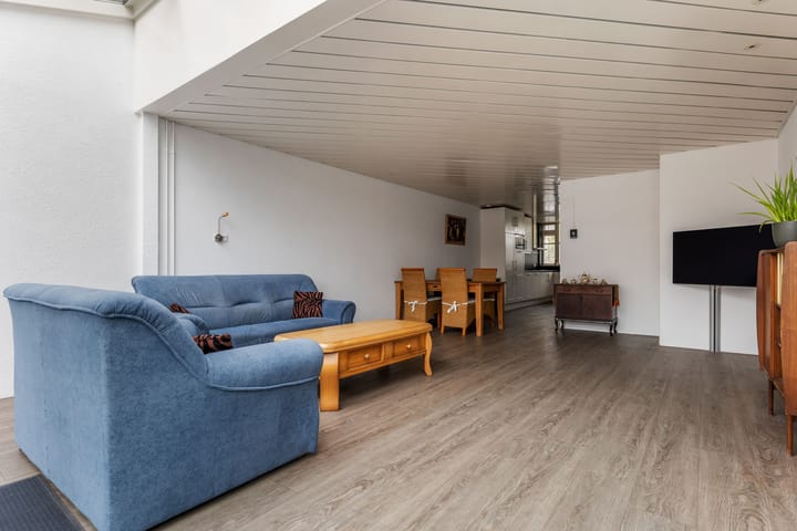 Photo 9 of Hoofdstraat 132