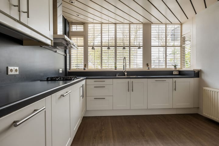 Photo 13 of Hoofdstraat 132