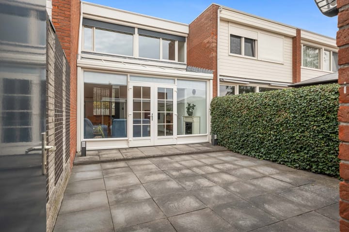 Photo 21 of Hoofdstraat 132