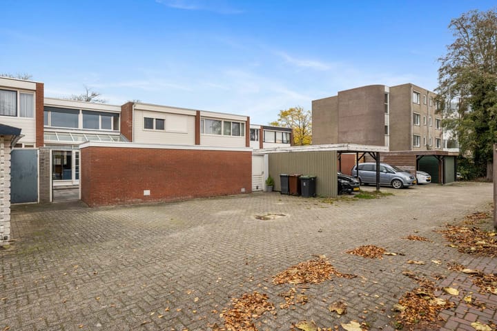 Photo 24 of Hoofdstraat 132