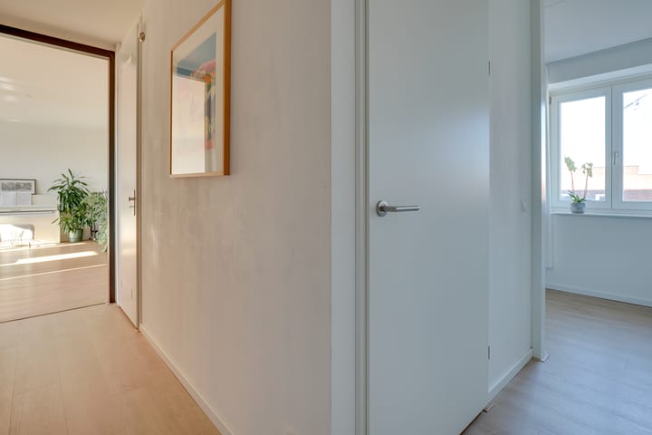 Photo 32 of Laan van Sofia 47